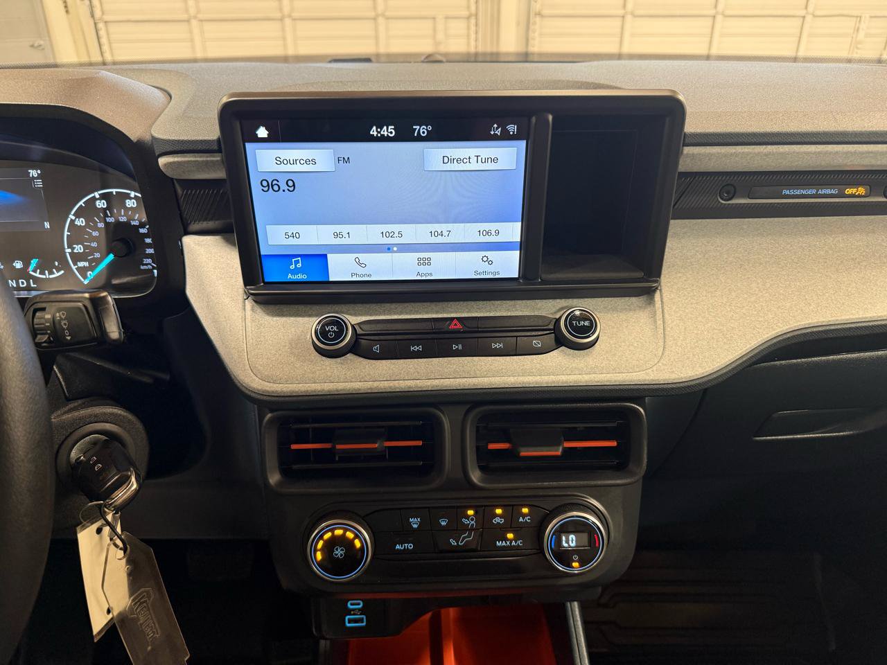 Used 2022 Ford Maverick XLT FWD image 16
