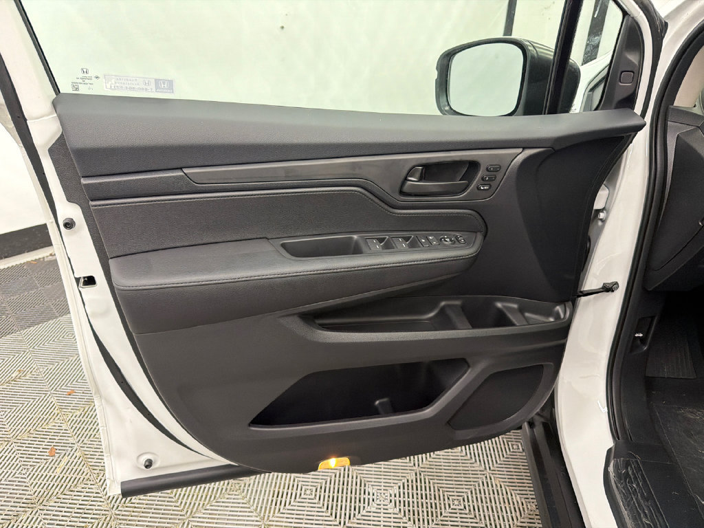 New 2027 Honda Odyssey EX-L image 11