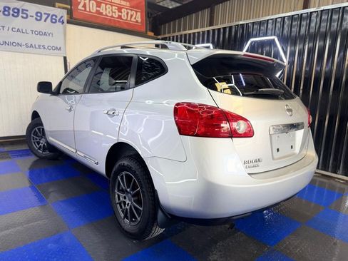 Used 2014 Nissan Rogue S w/ Convenience Package AWD/4WD image 21