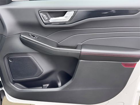 New 2026 Ford Escape ST-Line w/ Tech Pack #1 image 27