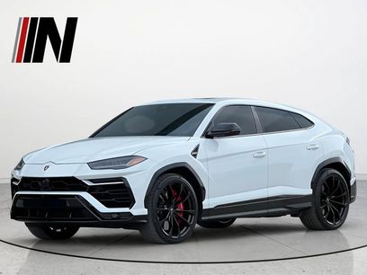 Used 2022 Lamborghini Urus
