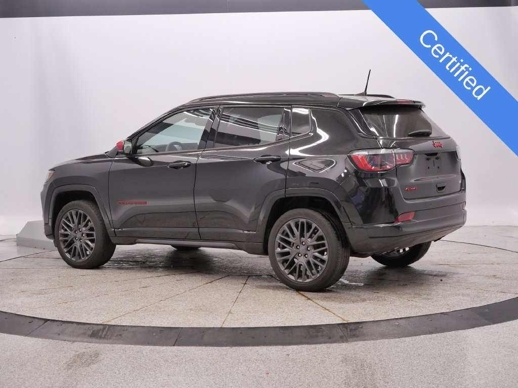 Certified 2023 Jeep Compass Limited AWD/4WD image 3
