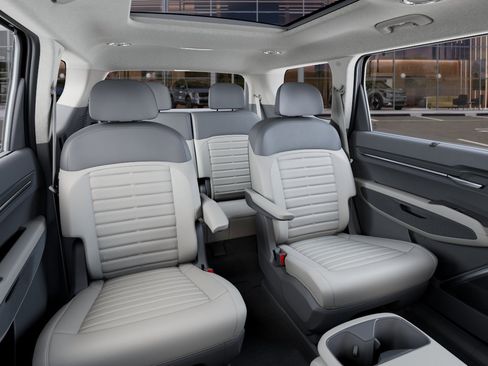 New 2026 Kia EV9 Land image 16