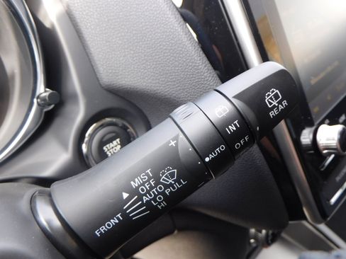 New 2025 Mitsubishi Outlander Sport SE image 19