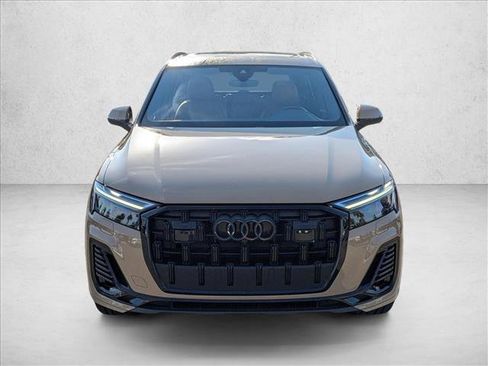 Used 2025 Audi Q7 2.0T Premium Plus w/ Premium Plus Package image 2