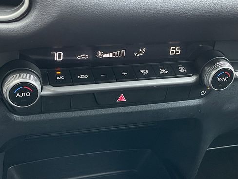 Used 2025 MAZDA CX-30 AWD 2.5 S w/ Select Sport Pkg image 34