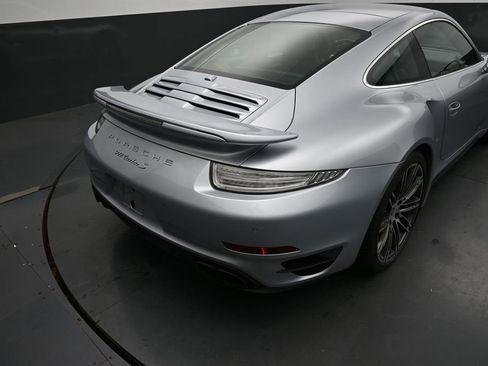 Used 2014 Porsche 911 Turbo S w/ Light Design Package AWD/4WD image 12