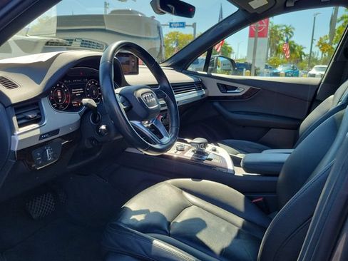 Used 2019 Audi Q7 2.0T Premium Plus w/ Premium Plus Package AWD/4WD image 14