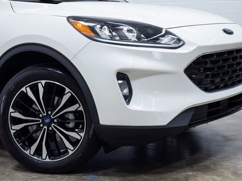 Used 2022 Ford Escape SEL w/ SEL Stealth AWD Package image 5