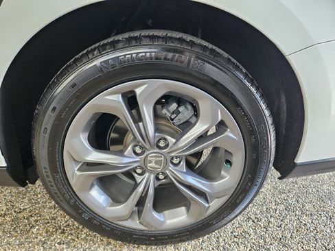 Used 2024 Honda Accord EX image 32