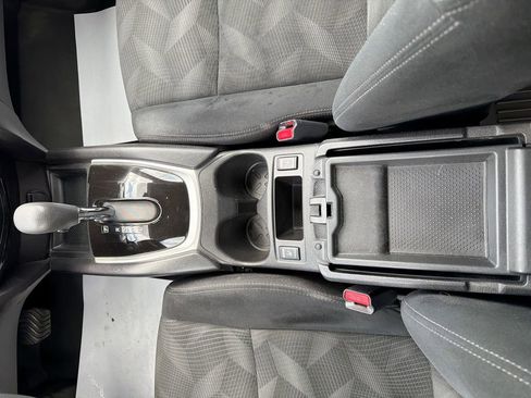 Used 2015 Nissan Rogue SV w/ SV Premium Package image 34