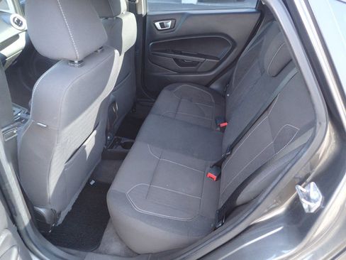 Used 2015 Ford Fiesta SE w/ Equipment Group 201A image 10