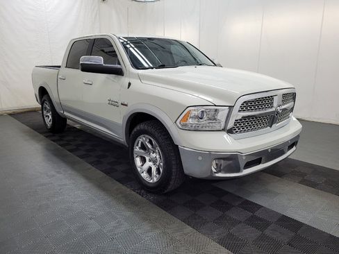 Used 2017 RAM 1500 Laramie w/ Convenience Group image 13