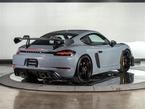 Certified 2025 Porsche 718 Cayman GT4 RS image 9