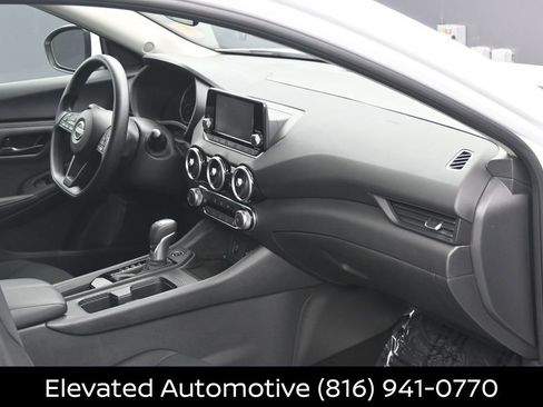 Certified 2025 Nissan Sentra S FWD image 6