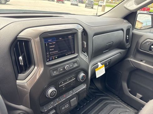 New 2026 Chevrolet Silverado 1500 W/T w/ WT Value Package AWD/4WD image 15