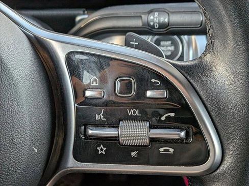 Used 2022 Mercedes-Benz GLB 250 image 14