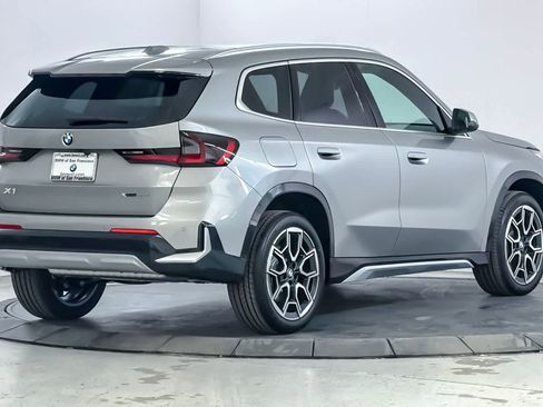 New 2026 BMW X1 xDrive28i w/ Technology Package AWD/4WD image 2