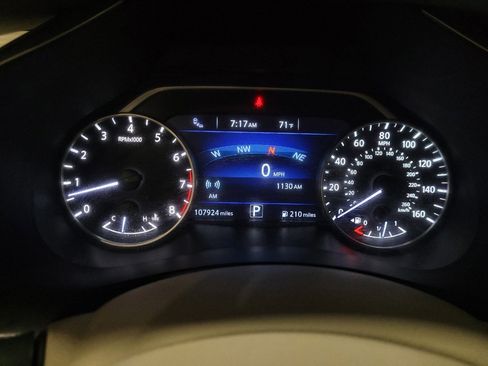 Used 2018 Nissan Murano SV AWD/4WD image 23