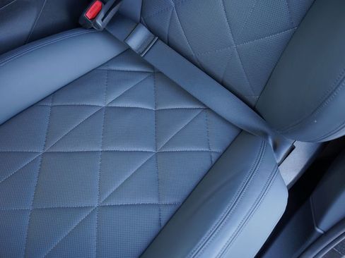 New 2026 BMW iX xDrive45 w/ M Sport Package image 12