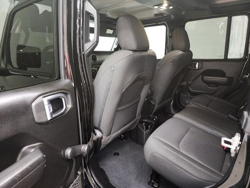 Used 2023 Jeep Wrangler Unlimited Sport AWD/4WD image 22