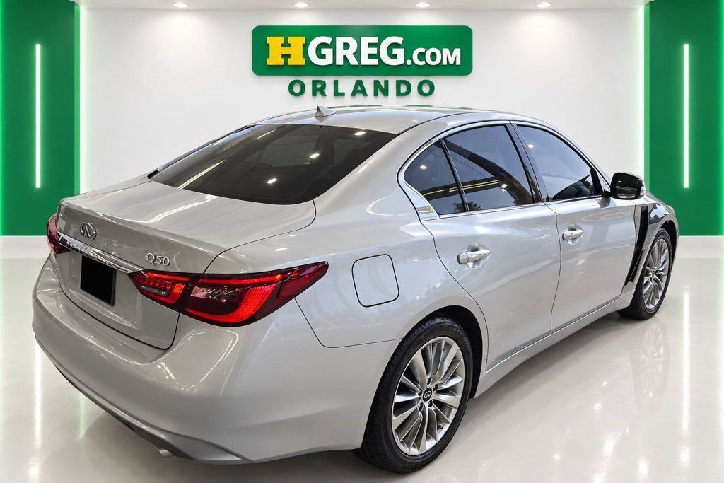 Used 2019 INFINITI Q50 Luxe RWD image 6