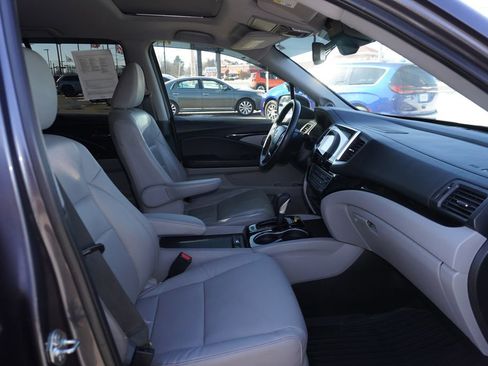 Used 2019 Honda Ridgeline RTL-E image 27