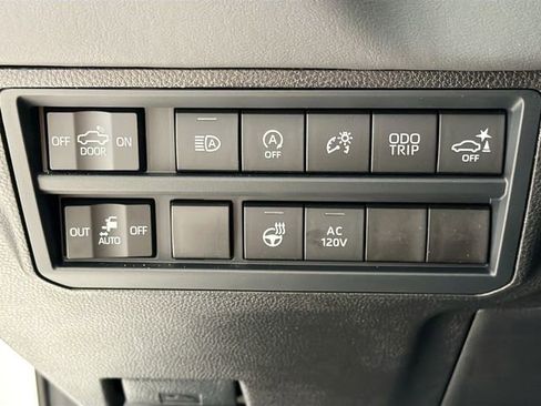 New 2026 Toyota Tundra Platinum AWD/4WD image 9
