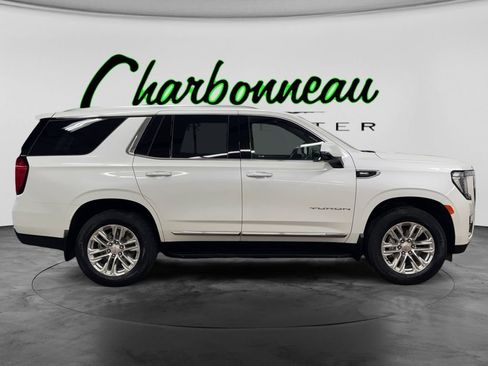 Used 2023 GMC Yukon SLT w/ SLT Luxury Package AWD/4WD image 6