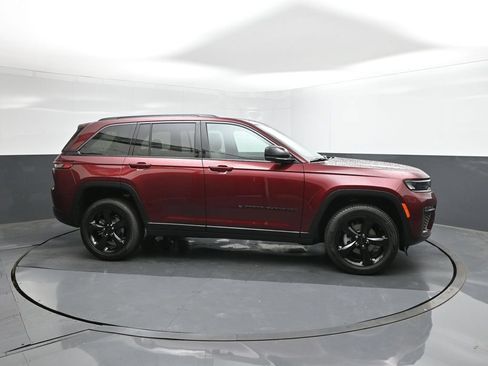 New 2026 Jeep Grand Cherokee Limited RWD image 15