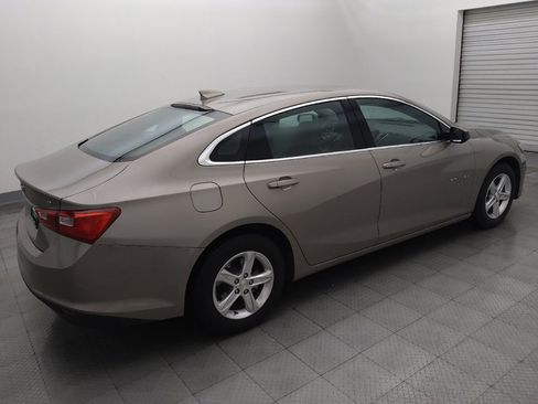 Used 2023 Chevrolet Malibu LT FWD image 10