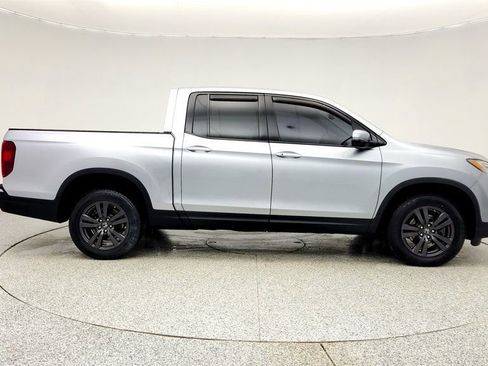 Used 2019 Honda Ridgeline Sport image 4