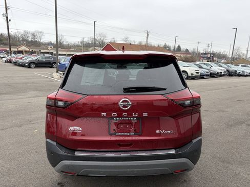 Used 2021 Nissan Rogue SV AWD/4WD image 9