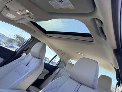 New 2026 Nissan Sentra SL w/ Floor Mat Package image 17