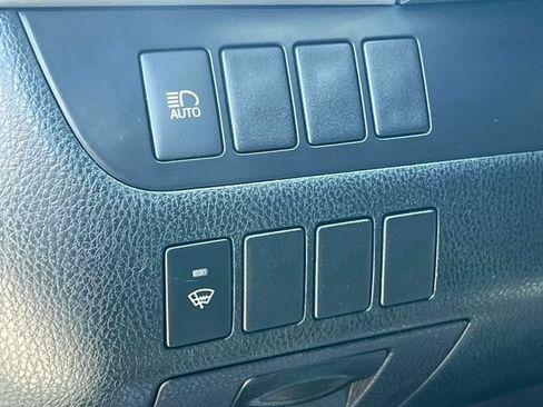 Certified 2019 Toyota Highlander LE AWD/4WD image 24