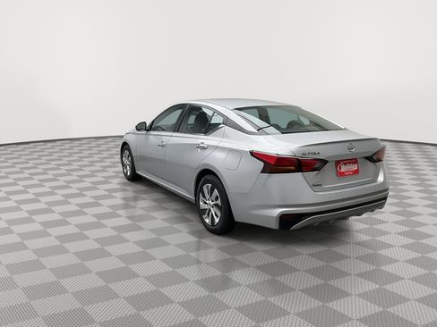 Used 2023 Nissan Altima 2.5 S image 28