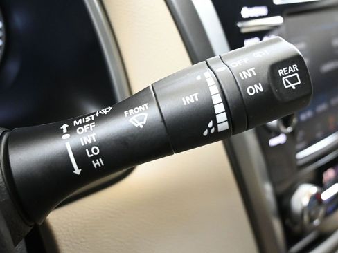 Used 2024 Nissan Murano SL image 30