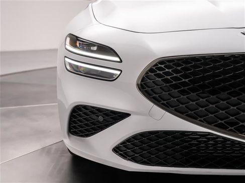 Used 2023 Genesis G70 2.0T w/ Sport Prestige Package RWD image 14