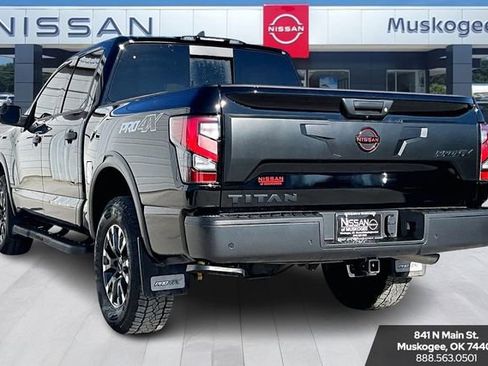 Used 2024 Nissan Titan PRO-4X w/ Pro-4x Convenience Package image 4