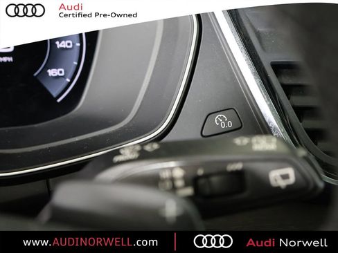 Certified 2023 Audi Q5 2.0T Prestige AWD/4WD image 32