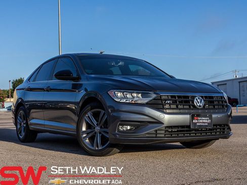 Used 2020 Volkswagen Jetta R-Line FWD image 1