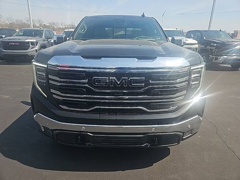 New 2026 GMC Sierra 1500 SLT w/ SLT Premium Plus Package AWD/4WD image 2