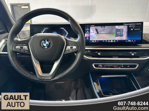 Used 2024 BMW X5 xDrive40i w/ Premium Package AWD/4WD image 8
