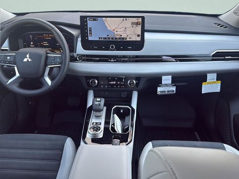 New 2026 Mitsubishi Outlander SE AWD/4WD image 21