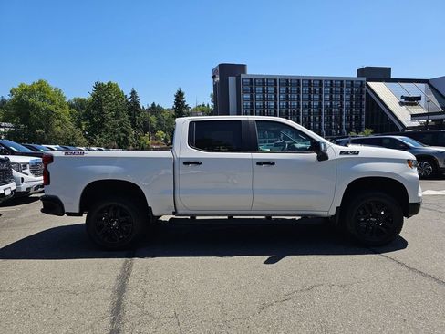 New 2026 Chevrolet Silverado 1500 LT Trail Boss w/ LT Trail Boss Premium Package AWD/4WD image 8