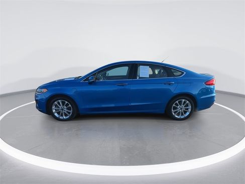 Used 2019 Ford Fusion Energi Titanium image 5