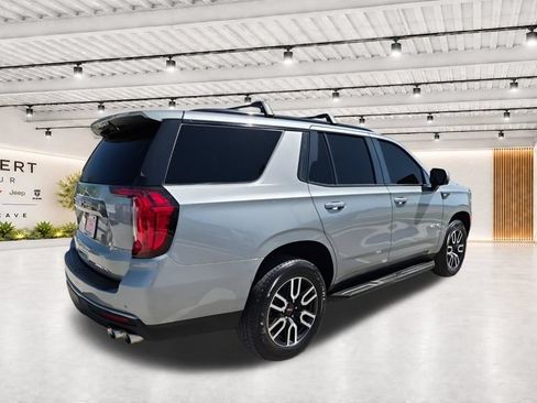 Used 2024 GMC Yukon AT4 w/ Technology Package AWD/4WD image 11