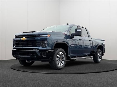 New 2026 Chevrolet Silverado 2500 Custom w/ Custom Value Package AWD/4WD image 3