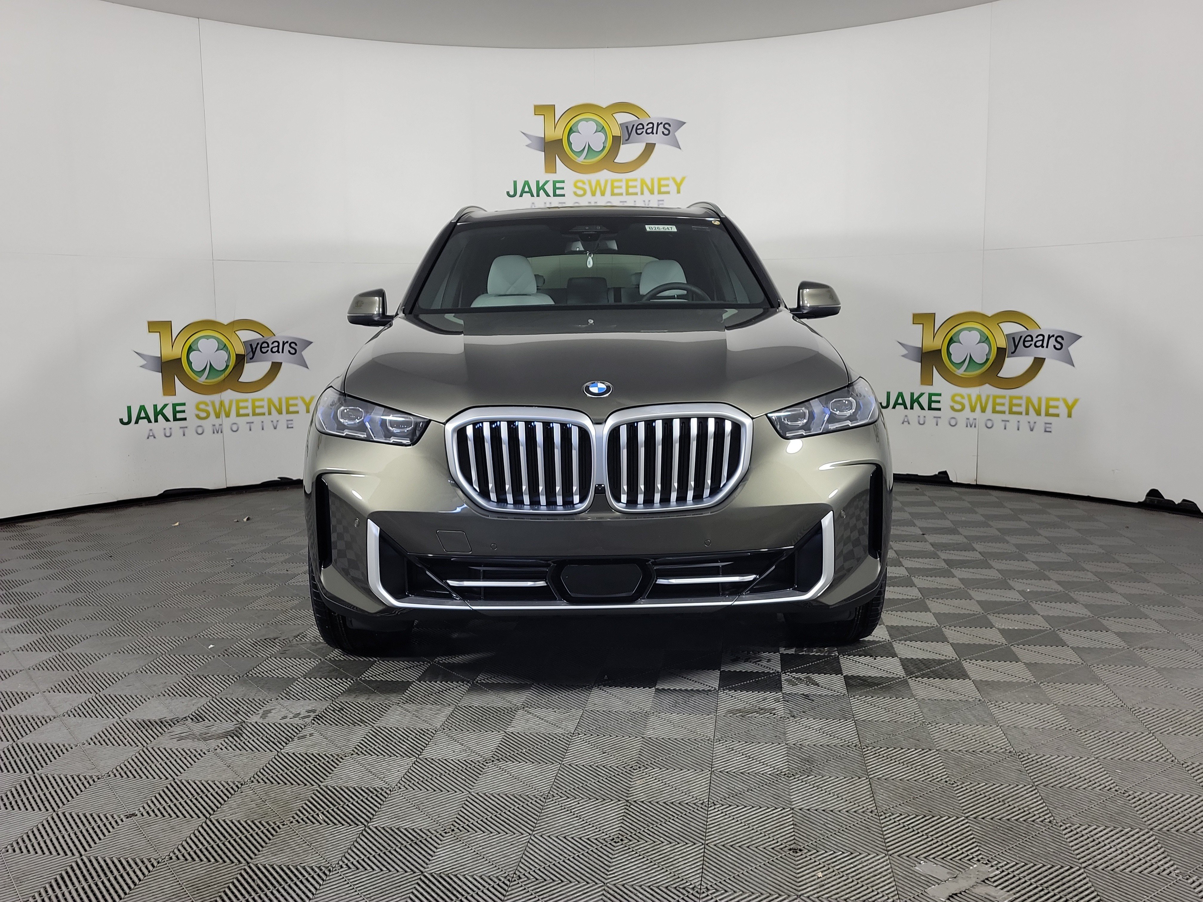 Certified 2026 BMW X5 xDrive40i AWD/4WD image 2