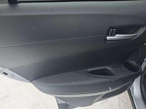 Certified 2024 Toyota Corolla Cross XLE image 14